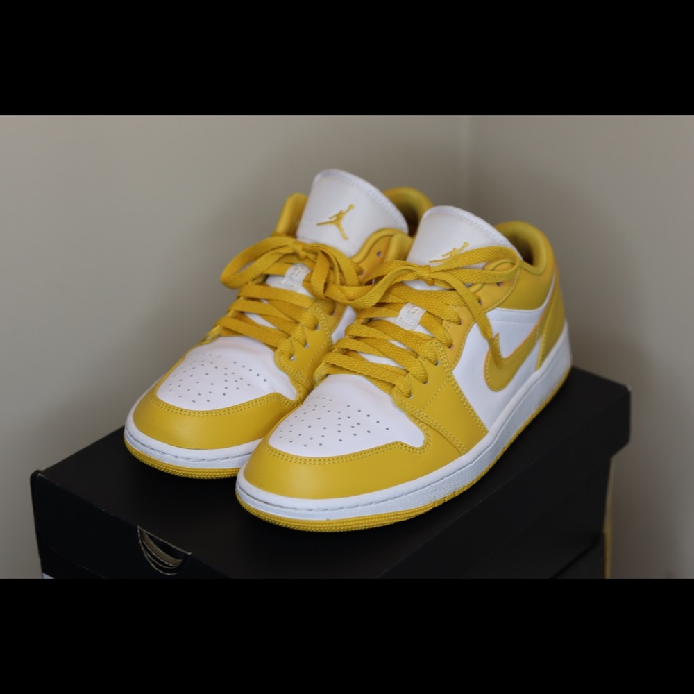 Air Jordan 1 Low 'Pollen'